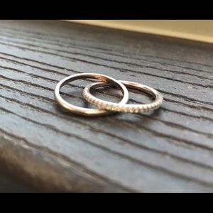 Rose gold linked rings size 8